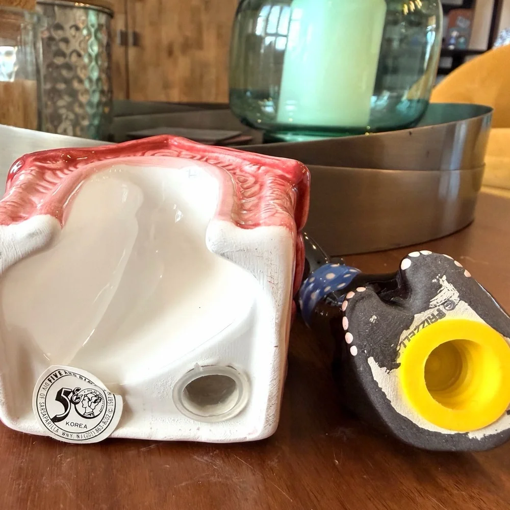 Ceramic Dog and House Salt & Pepper Set - Picture 9 of 10